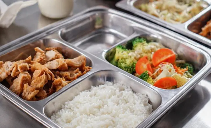 Sorotan Publik soal MBG Karo: BGN Evaluasi Dapur, Pemerintah Tetap Jalankan Revitalisasi Sekolah