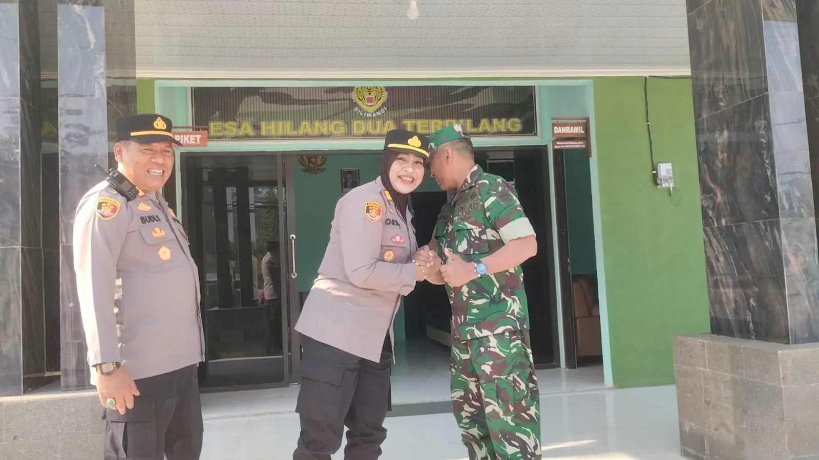 TNI-Polri di Megamendung Perkuat Soliditas Lewat Apel Gabungan dan Ngariung Bareng