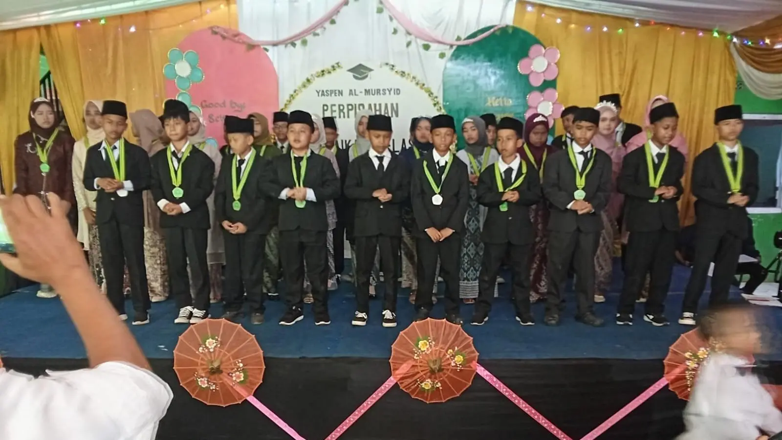 YASPEN Al Mursyid Tarikolot Lepas Siswa dan Gelar Santunan Yatim, Tanamkan Semangat Generasi Islami Cinta Budaya