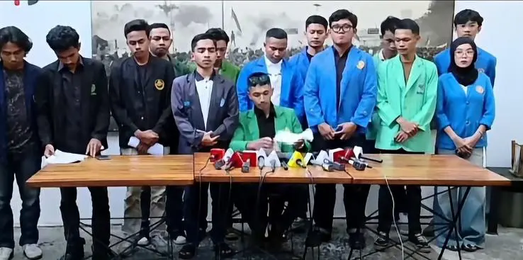 Aliansi BEM Bersatu dan Dinamika Demokrasi Kampus: Memahami Perbedaan Sikap Mahasiswa di Tengah Polemik MBG