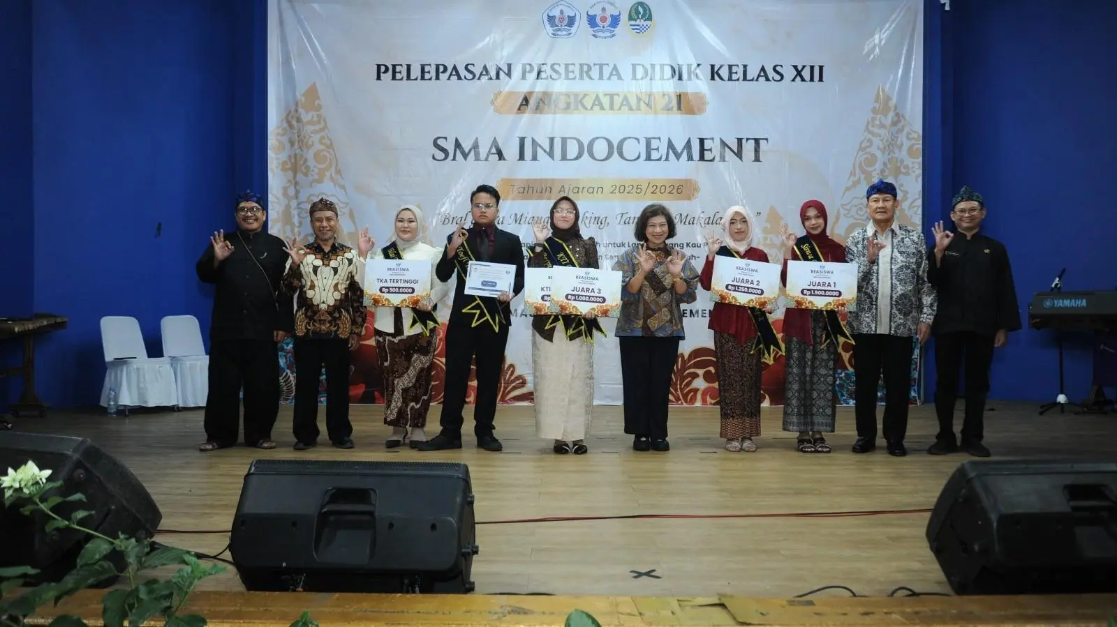 Dari Citeureup Menuju Dunia: Tiga Alumni SMA Indocement Raih Beasiswa ke Jepang, Turki, dan Rusia