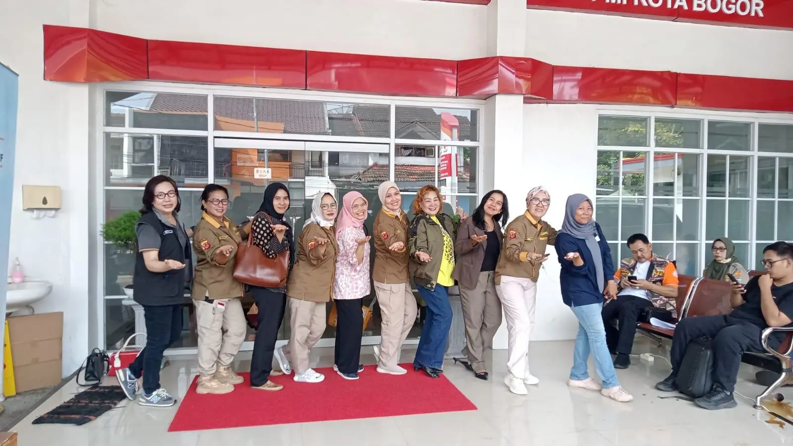 PPM Kota Bogor Gelar Aksi Donor Darah dan Jumat Bersih di Situ Gede
