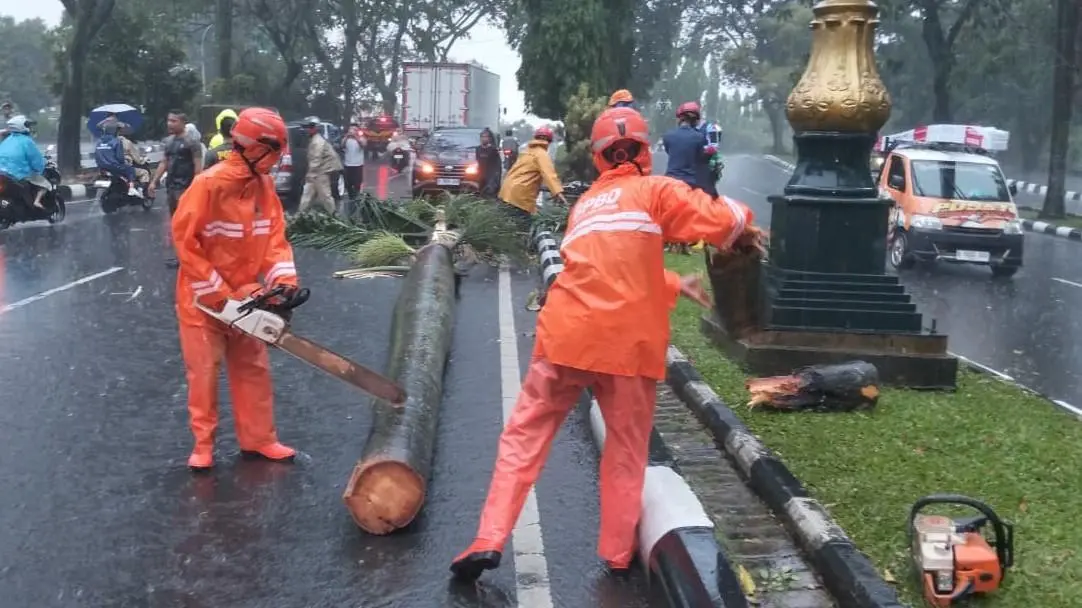 Bencana Mengintai Awal Mei: Banjir dan Cuaca Ekstrem Dominasi Sejumlah Wilayah, BNPB Minta Warga Siaga
