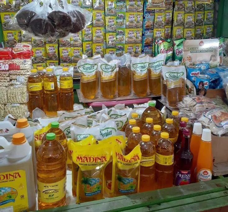 Harga Minyak Goreng di Tenjolaya Bogor Tembus Rp25.000 per Liter