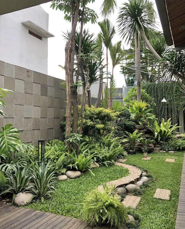 Petani Cikereteg Sediakan Bibit Pohon Pule Berkualitas untuk Estetika Taman di Bogor