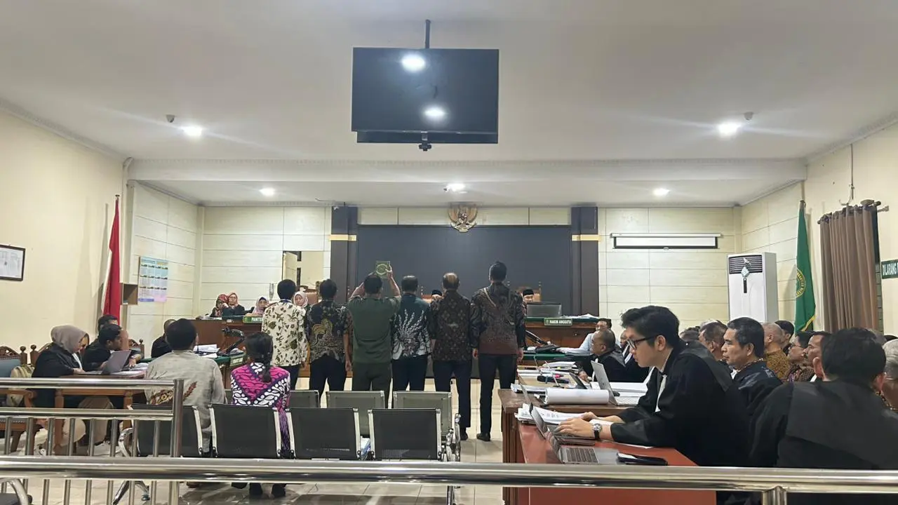 Sidang PN Semarang Timbul Fakta Baru, Majelis Apresiasi OC Kaligis di Sidang Dicky Syahbandinata