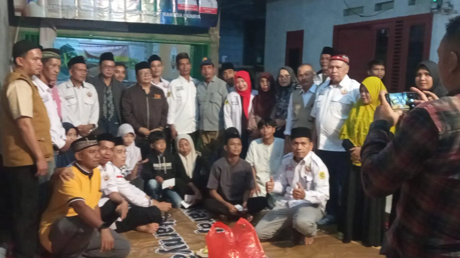 IKM Sukaraja, IKM CS, dan IKM CR Santuni 32 Anak Yatim Piatu, Pererat Silaturahmi Perantau Minang