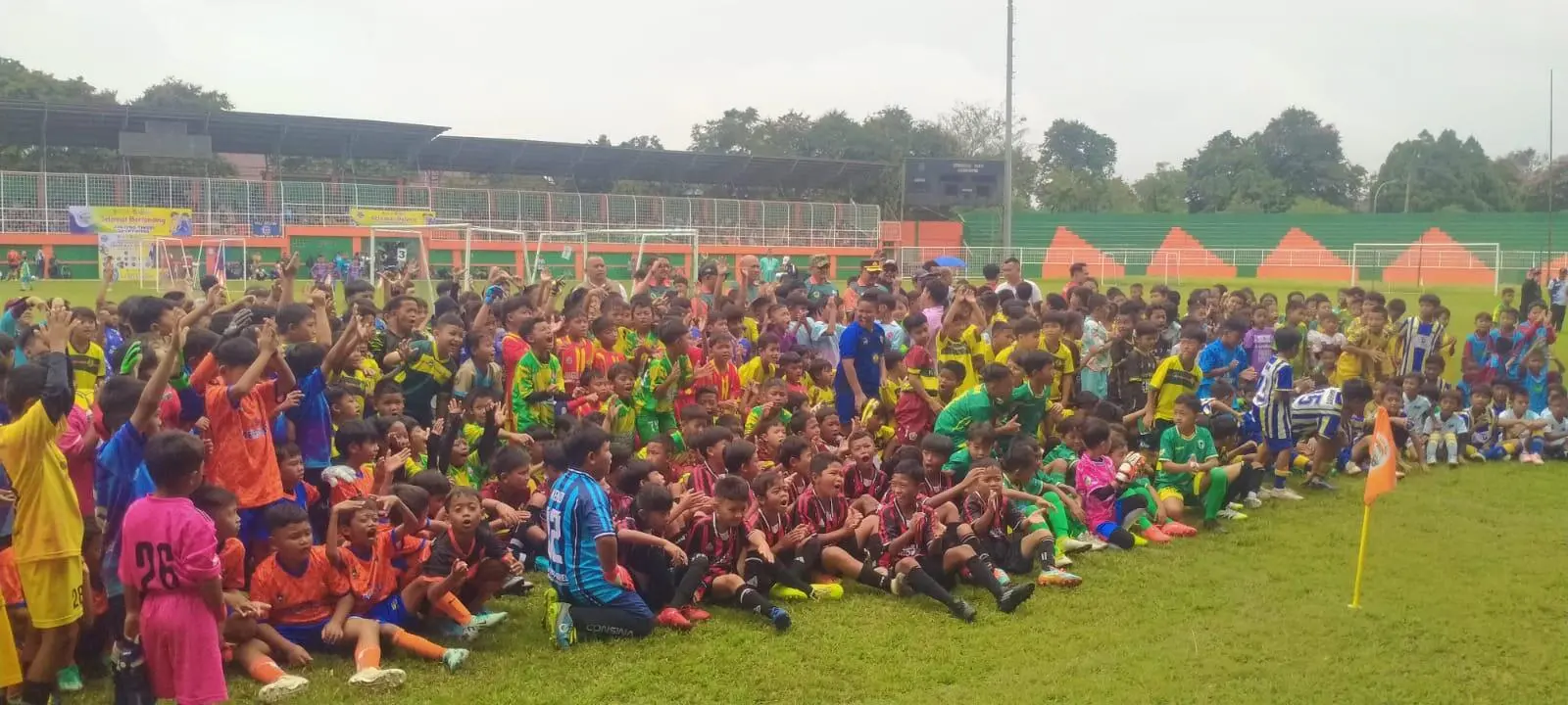 Liga Sepak Bola Anak Bogor Istimewa FKSSB 2026 Resmi Bergulir, 1.500 Peserta Ramaikan Stadion Mini Bogor
