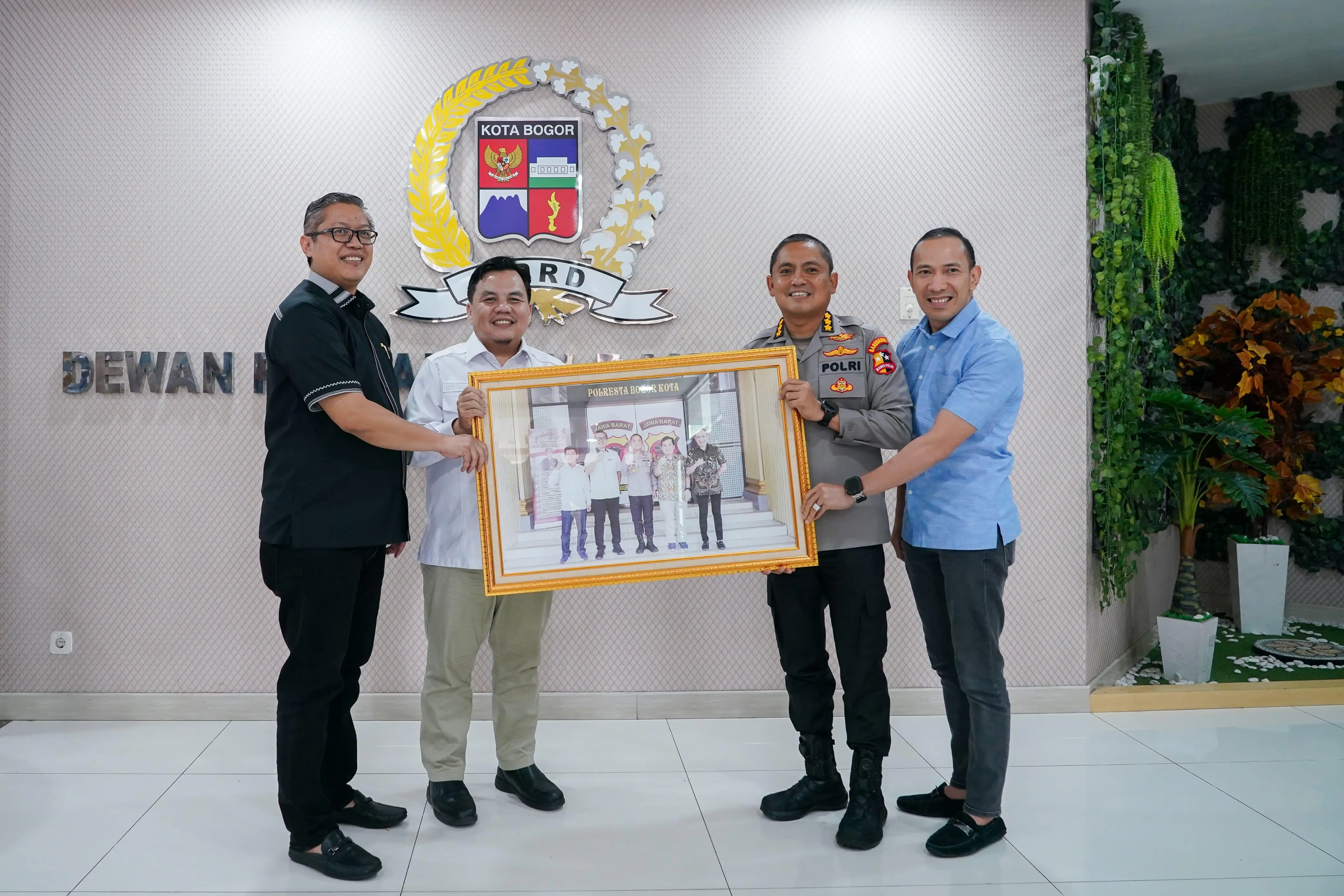 Pimpinan DPRD Kota Bogor Terima Kunjungan Pamit Kapolresta Bogor Kota