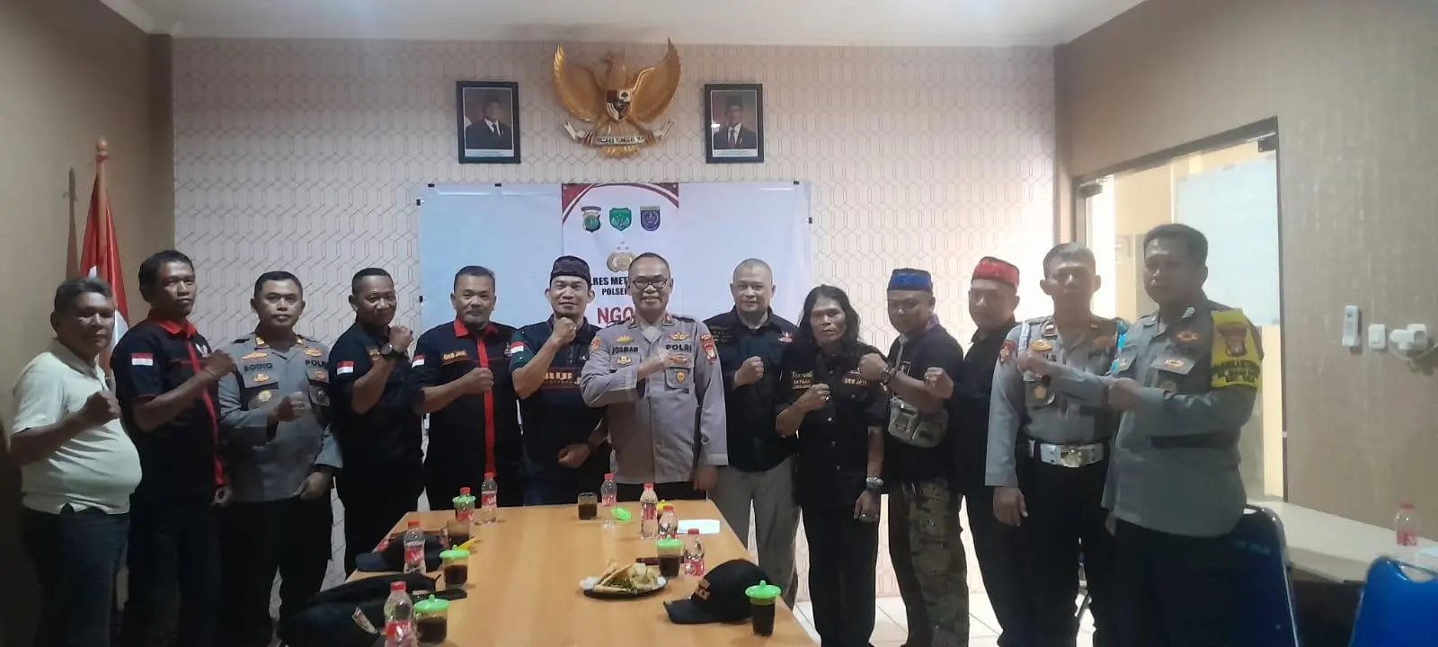GRIB Jaya PAC Beji dan Kapolsek Beji Perkuat Sinergi Jelang Nataru