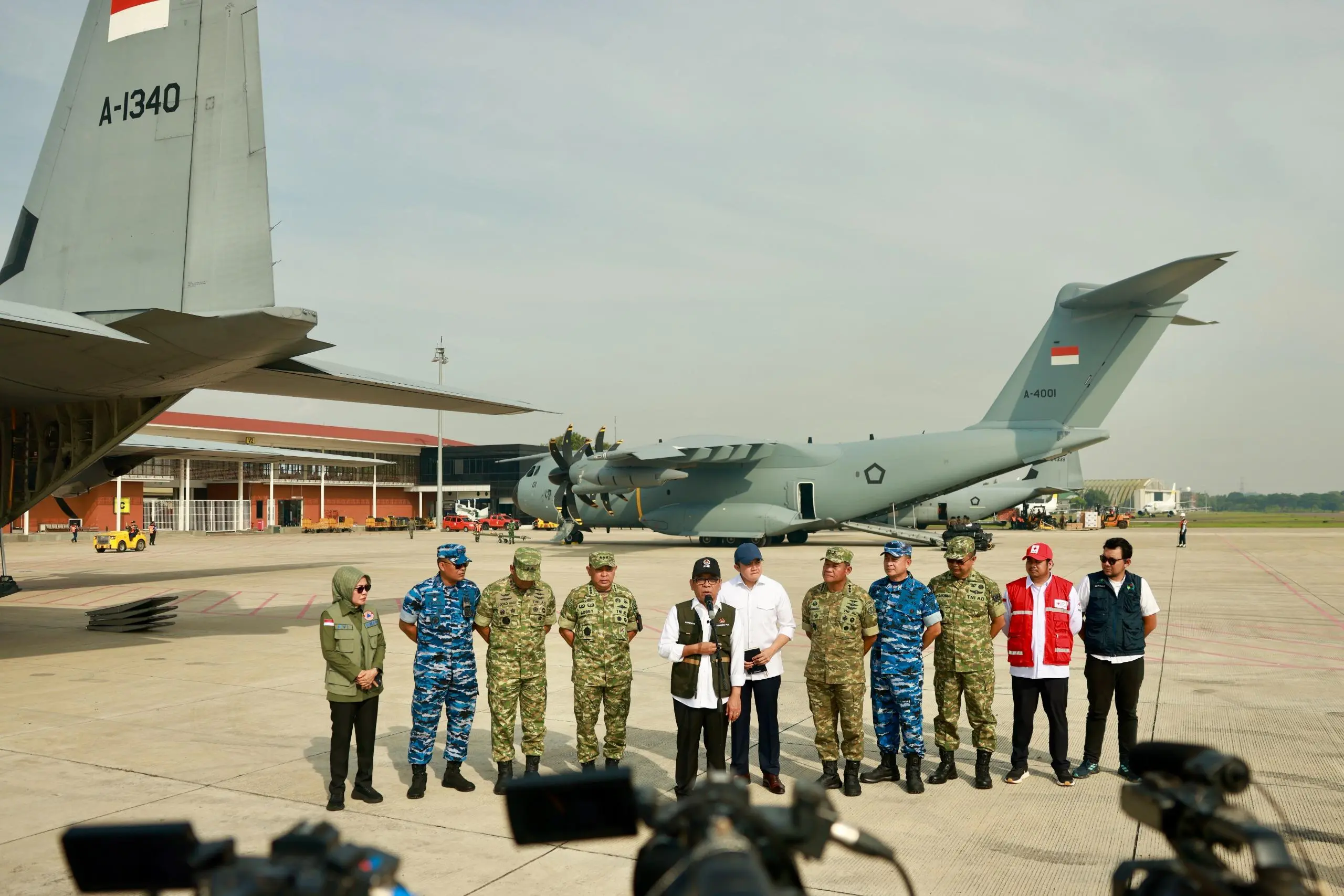 A400 dan Tiga Hercules Terbangkan Ratusan Logistik Darurat ke Sumatera, Pemerintah Percepat Penanganan Bencana