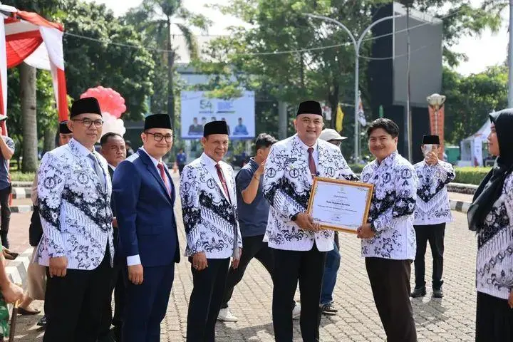 Bupati Bogor Apresiasi Guru di Hari Guru Nasional 2025