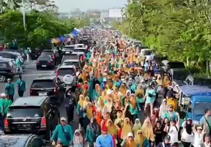 Kemeriahan Milad ke-113 Muhammadiyah Banyumas: Senam hingga Umrah Gratis