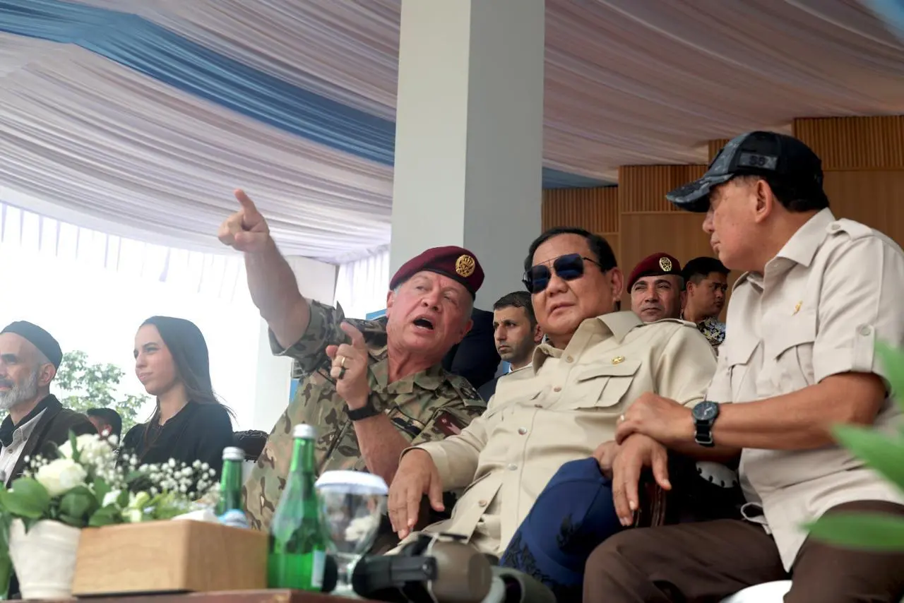 Prabowo dan Raja Abdullah II Saksikan Aksi Drone TNI & Militer Yordania di Jakarta