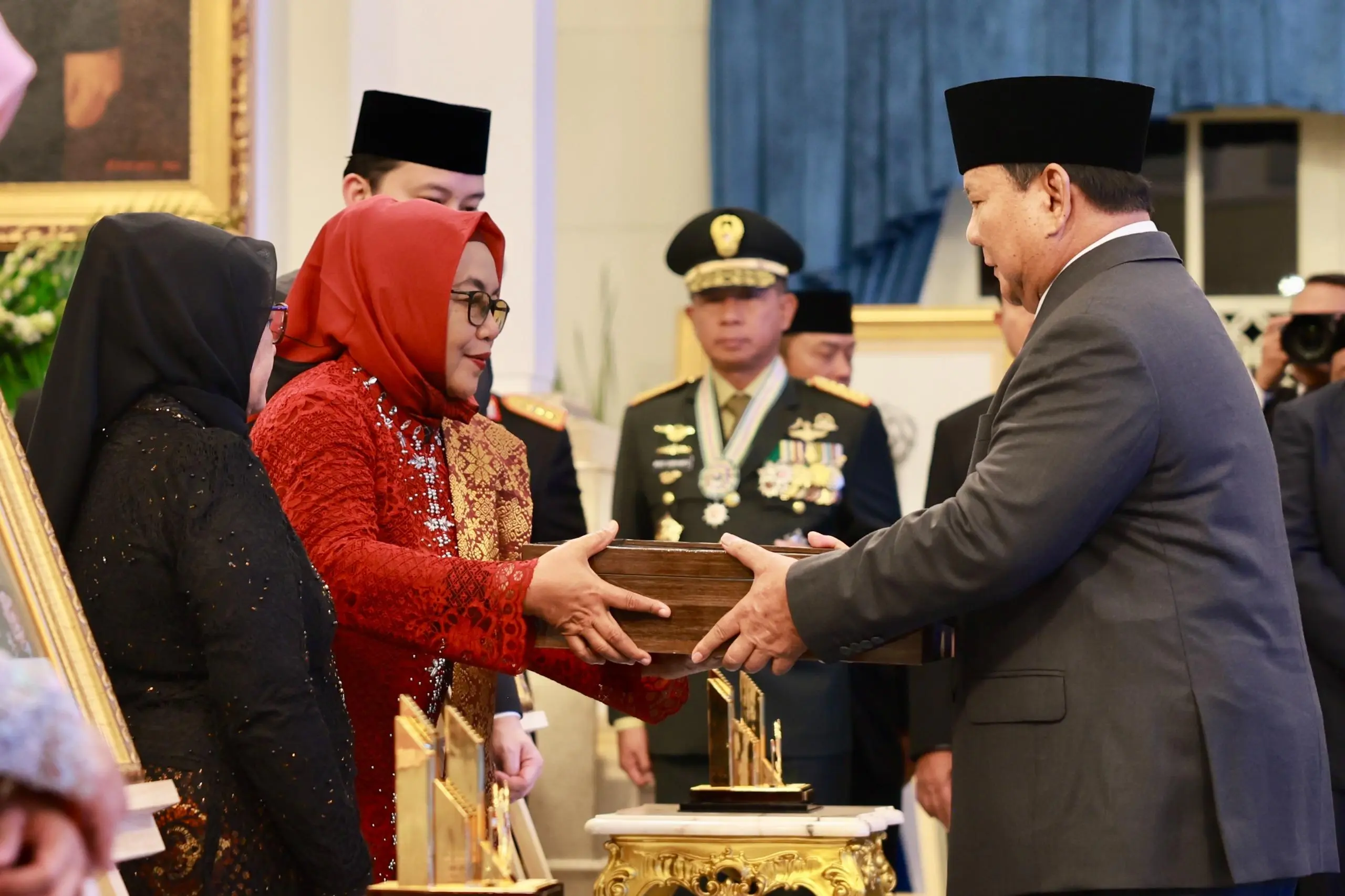 Keluarga Pahlawan Nasional Ucapkan Terima Kasih kepada Prabowo