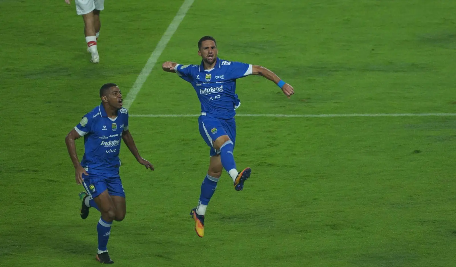 Lucho Guaycochea Dikenakan Sanksi Tambahan, PERSIB Siap Hadapi Tantangan