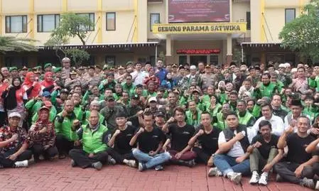 TNI Polri dan Masyarakat Bersatu dalam Apel Deklarasi Komitmen