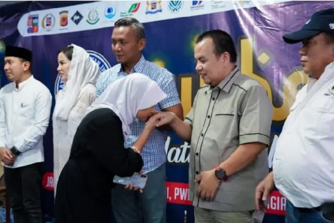 DPRD Kota Bogor Bersama PWI Kota Bogor Santuni Ratusan Anak Yatim dan Dhuafa