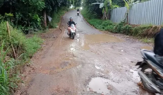 Kades Cibadak usulkan Pembangunan Jalan Sukamakmur-Citeureup saat Reses