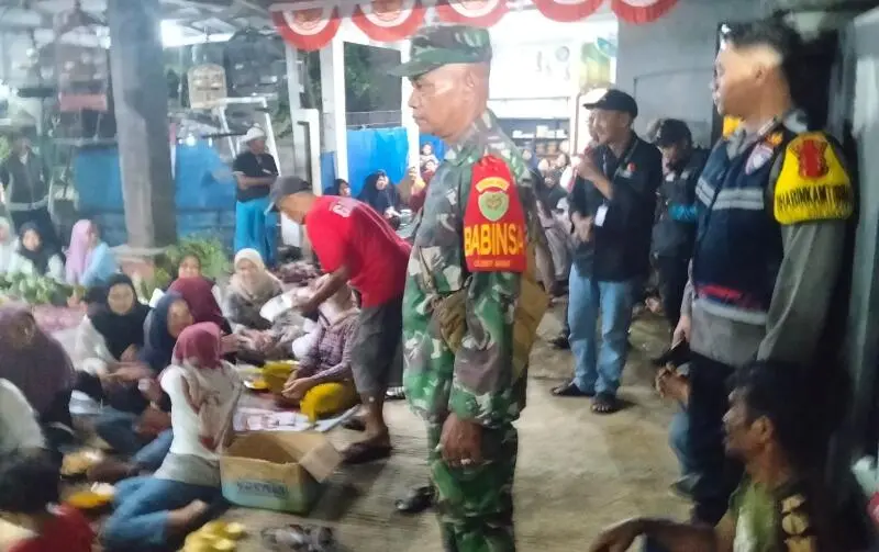 Petugas Pantau Sosialisasi Bakal Calon Bupati