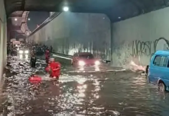 Terima Laporan Banjir Menyeluruh, Rusli Prihatevy Minta Pemkot Bogor Evaluasi Sistem Drainase