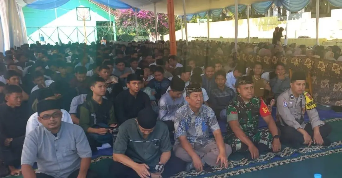 Perkuat Ukhuwah Islamiyah di Wilayah Tugas Babinsa Komsos Bersama Tokoh Agama