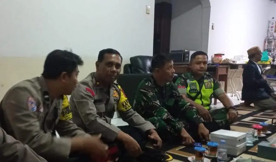 Gabungan Petugas Keamanan Pantau Kegiatan Pentas Seni Ponpes Ar’ridho Cikeas