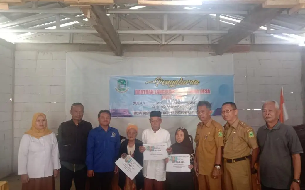 Pemdes Cisukadana Salurkan BLT DD Bulan Mei dan Juni