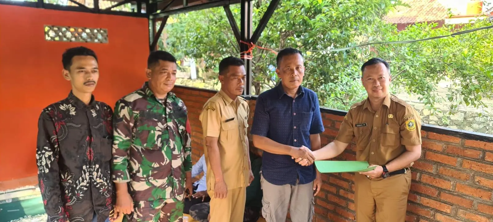 Pemdes Sukatani Terima Bantuan Pembangunan Sanitasi Ipal Komunal
