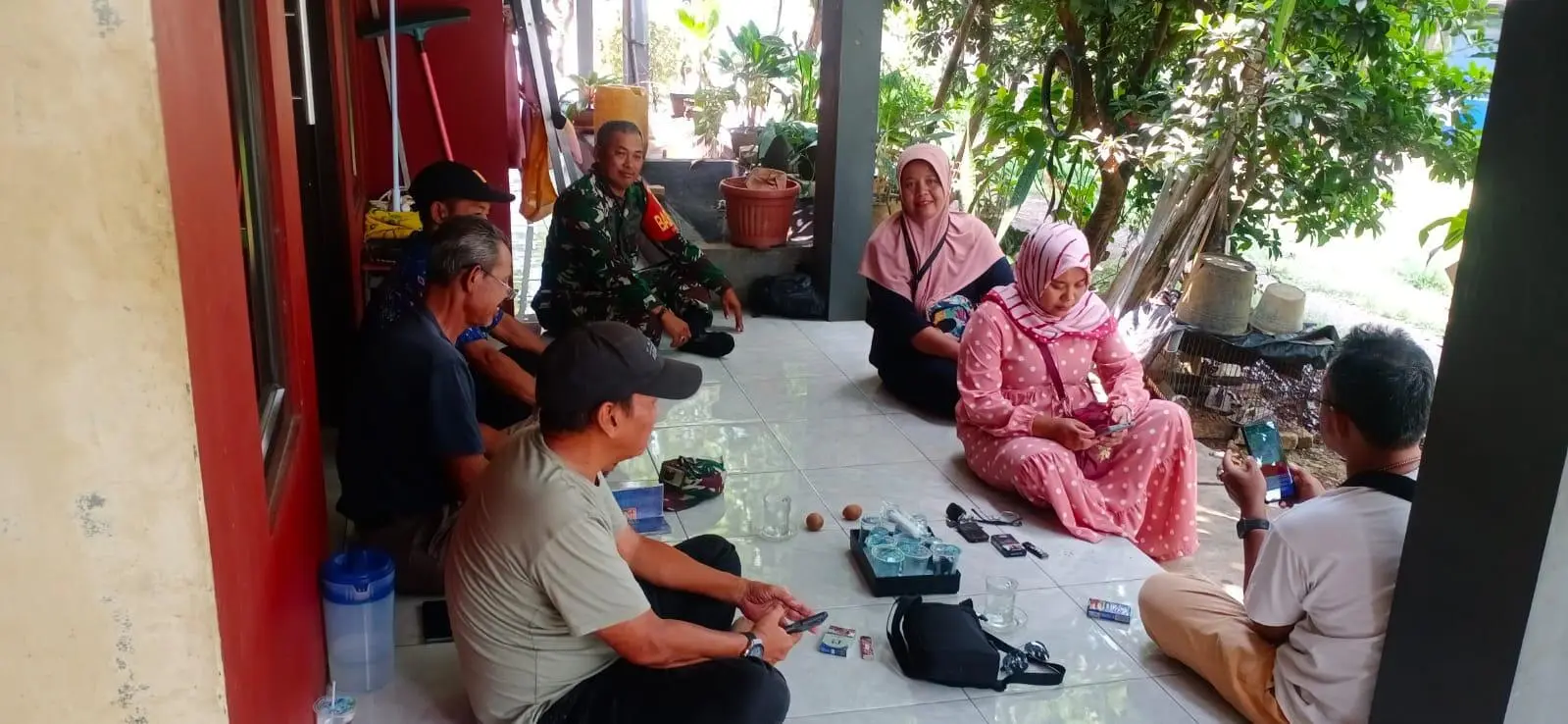 Pasca Lebaran Babinsa Lakukan Komsos
