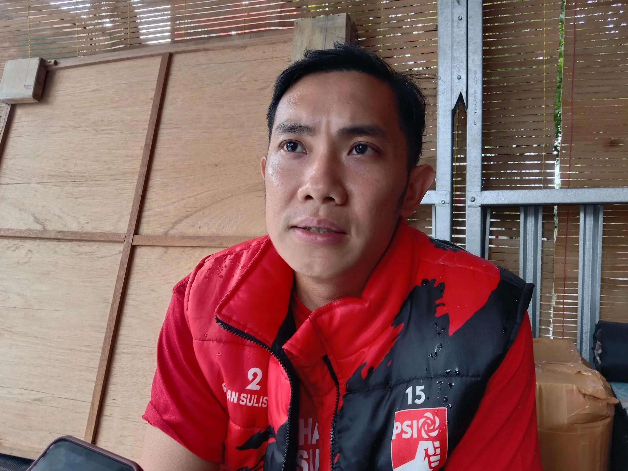 Caleg Muda PSI Kota Bogor Ryan Sulistijo Lakukan Aksi Nyata Bantu Warga