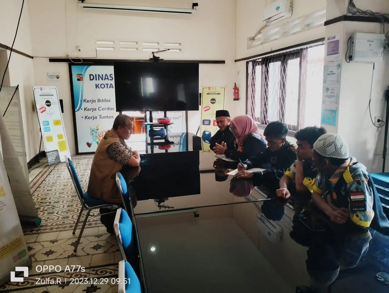 Audiensi dengan Dinsos, GMBI Distrik Kota Bogor Pertanyakan DTKS Hilang
