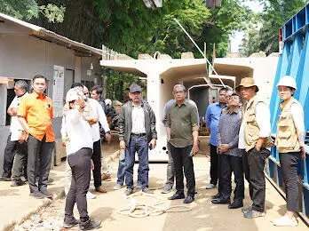 Sidak Pembangunan Jembatan Otista Komisi III Minta Kepastian Pembangunan Selesai Tepat Waktu