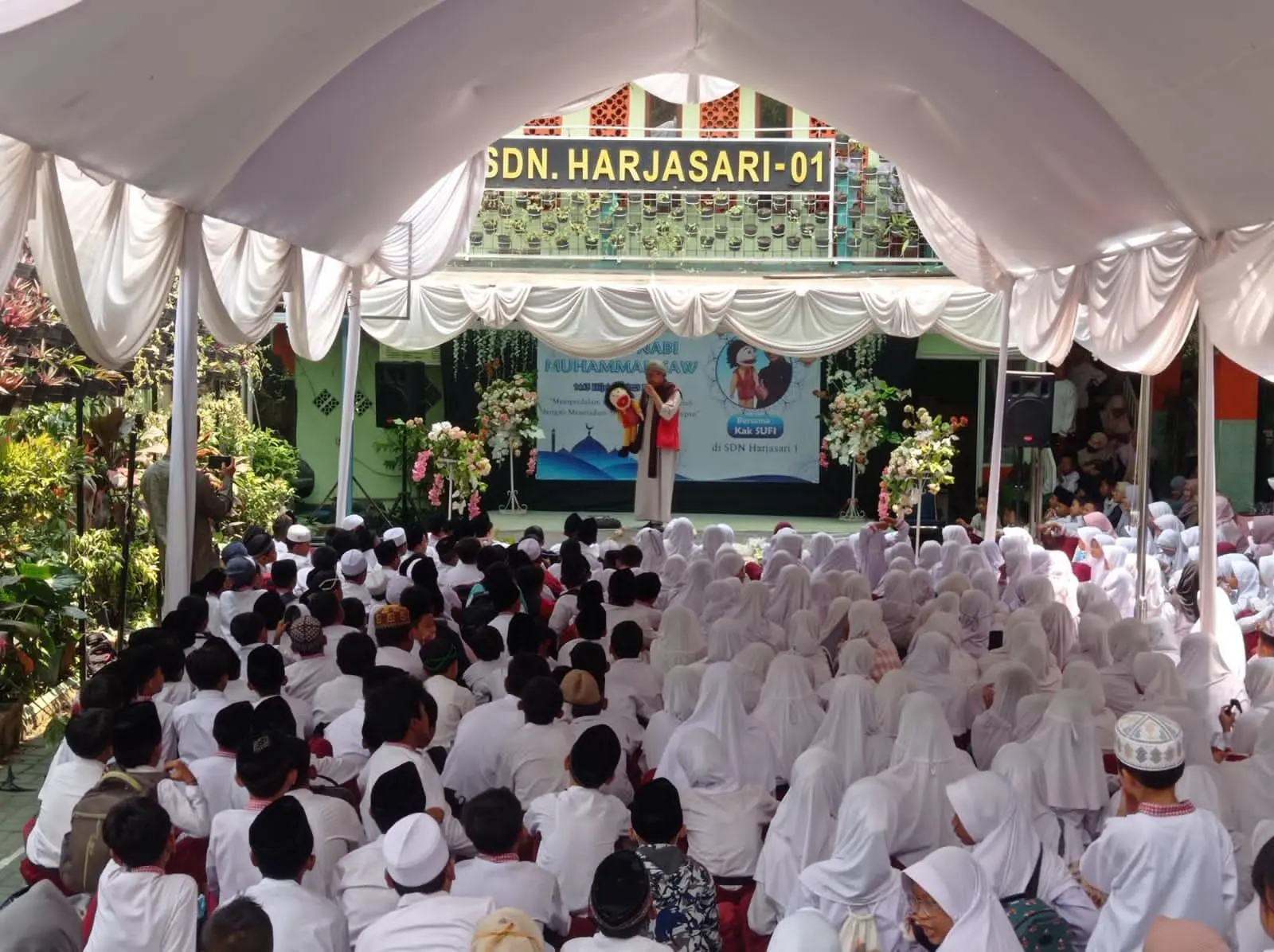 SDN Harjasari 1 Peringati Maulid Nabi Bentuk Akhlak yang Baik Untuk Anak
