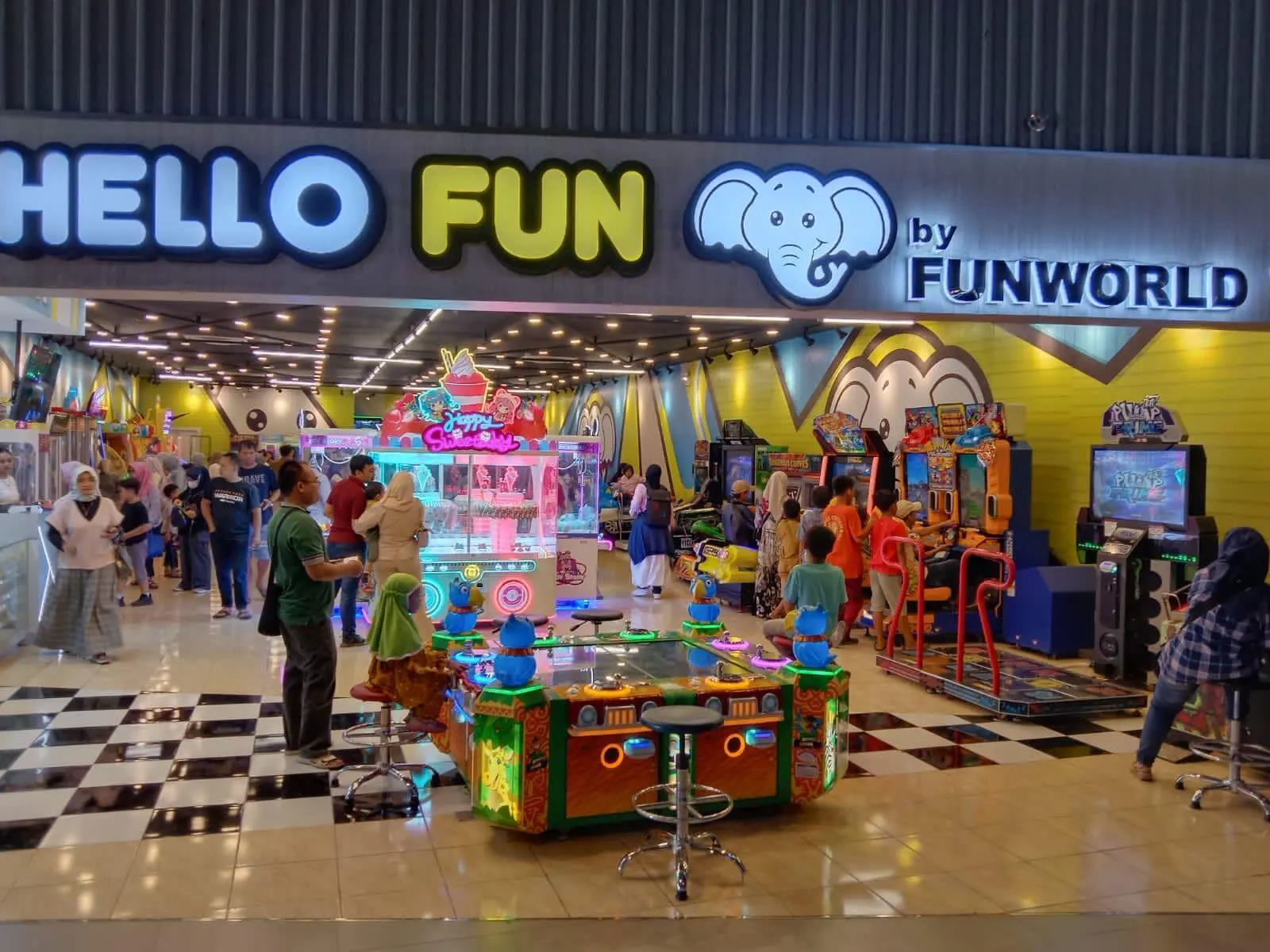 Hello Fun World Kembali Hadirkan Permainan Untuk Warga Bogor di Q Square Lifestyle Park Cibinong