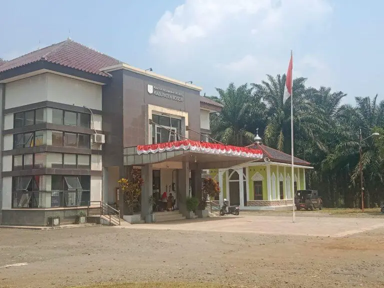 Kantor Kecamatan Cigudeg Terpantau Sepi, Pasca Pemanggilan Oleh Polres Bogor