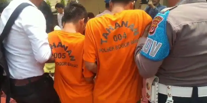 DOR ! Dua Pelaku Curanmor di Bogor Ditembak Polisi Saat Berusaha Melarikan Diri