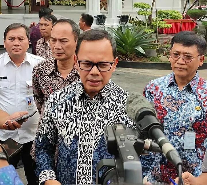 Bima Arya Perintahkan Camat dan Lurah Identifikasi Sumber Polusi