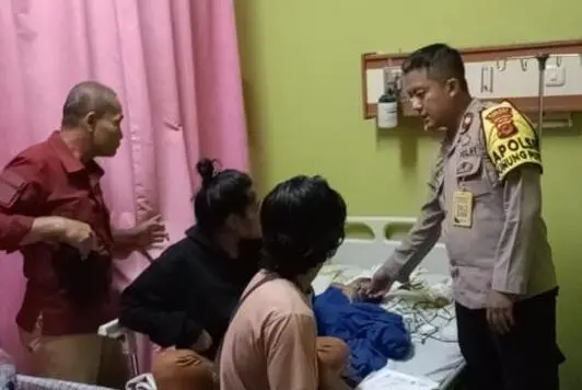 Polsek Gunung Putri Lakukan Penyelidikan Tersiramnya Seorang Bayi dengan Air Panas