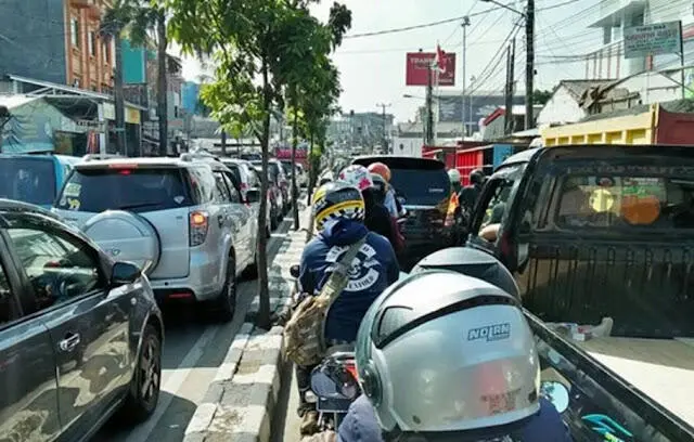 Warga Depok Jaya Tolak SSA di Jalan Nusantara