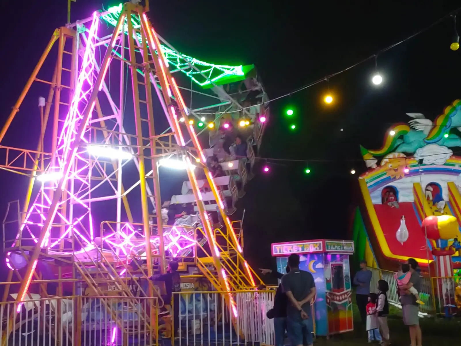 Bogor Karnaval Berkonsep Pasar Malam Modern Recommended untuk Ajak Keluarga