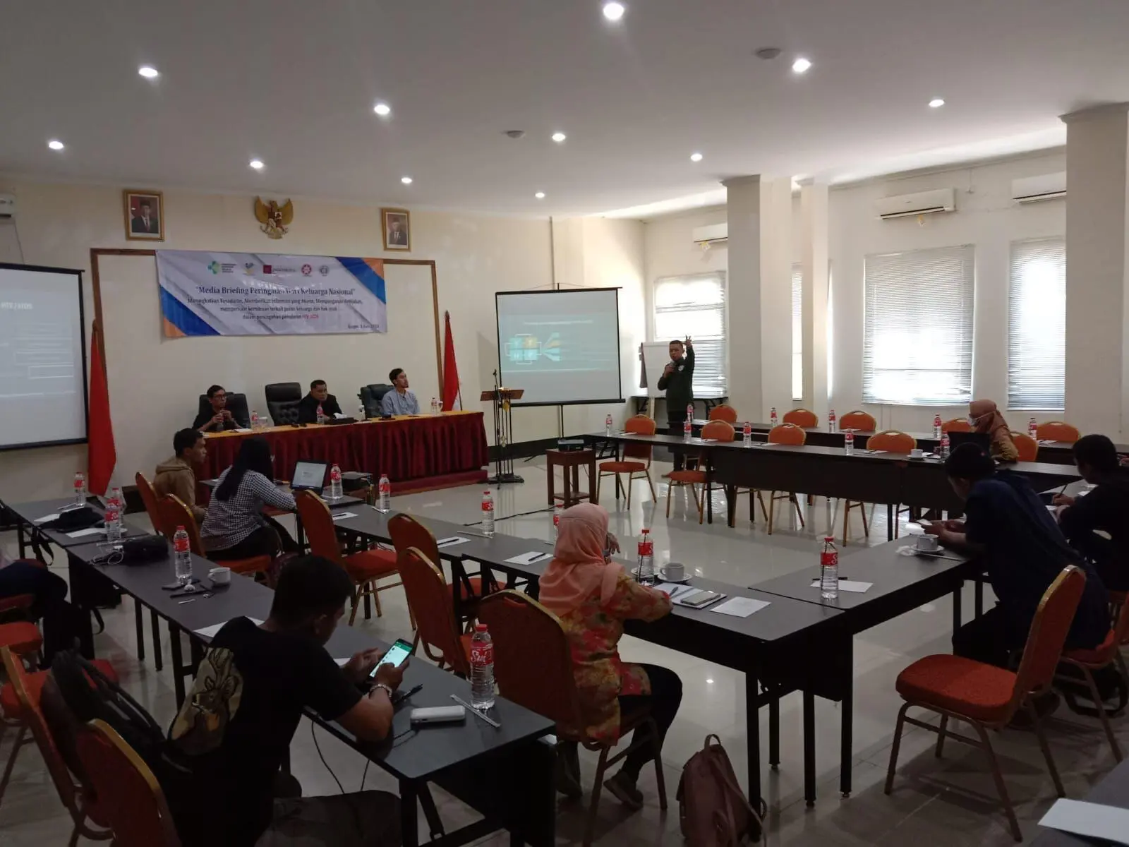 Prostitusi Online Menjadi Penyebab Terbesar Penularan Kasus HIV-AIDS