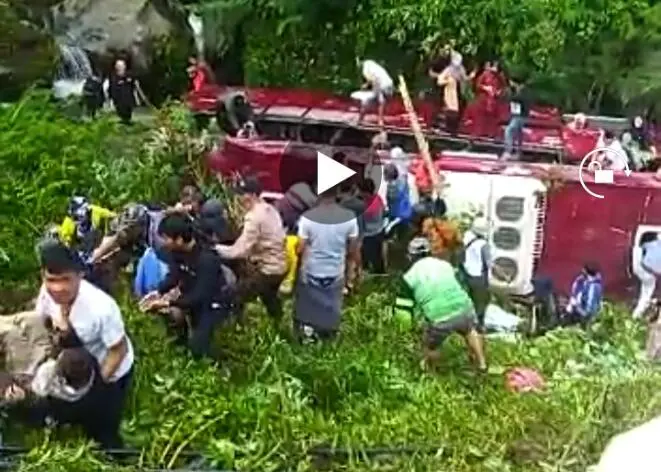 Polres Slawi Kecelakaan Bus di Guci Bukan Masuk Jurang Namun Masuk Sungai