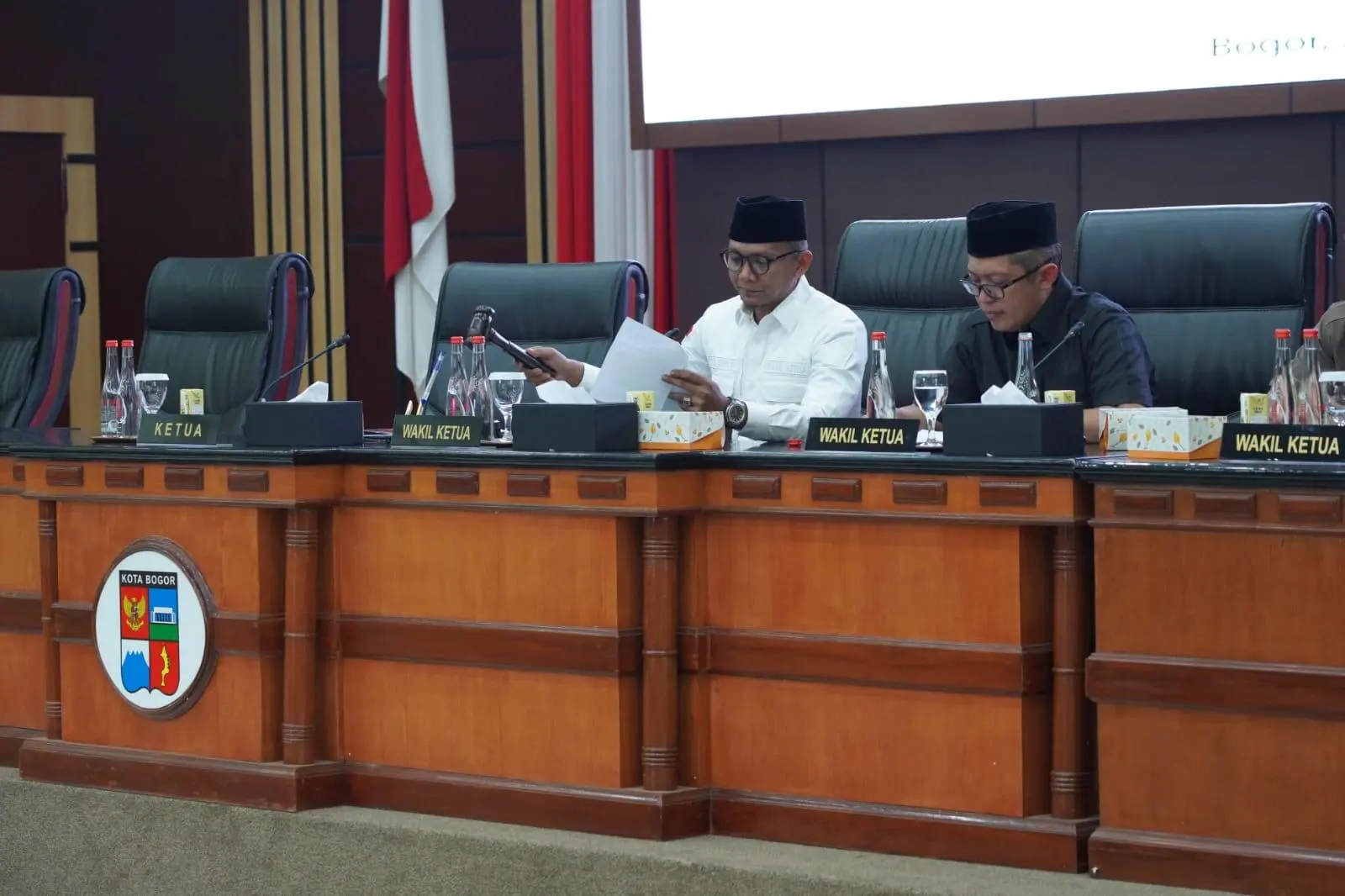 DPRD Kota Bogor Lanjutkan Pembahasan Raperda Fasilitasi Pelayanan Haji