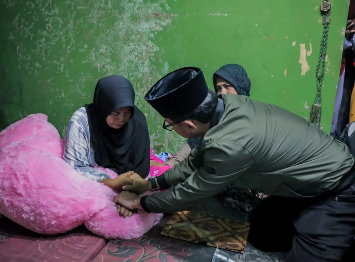 Perintah Bima Arya Perbaiki Jalan Rusak: Nggak Usah Pusing Soal Kewenangan, Saya Tanggung Jawab!