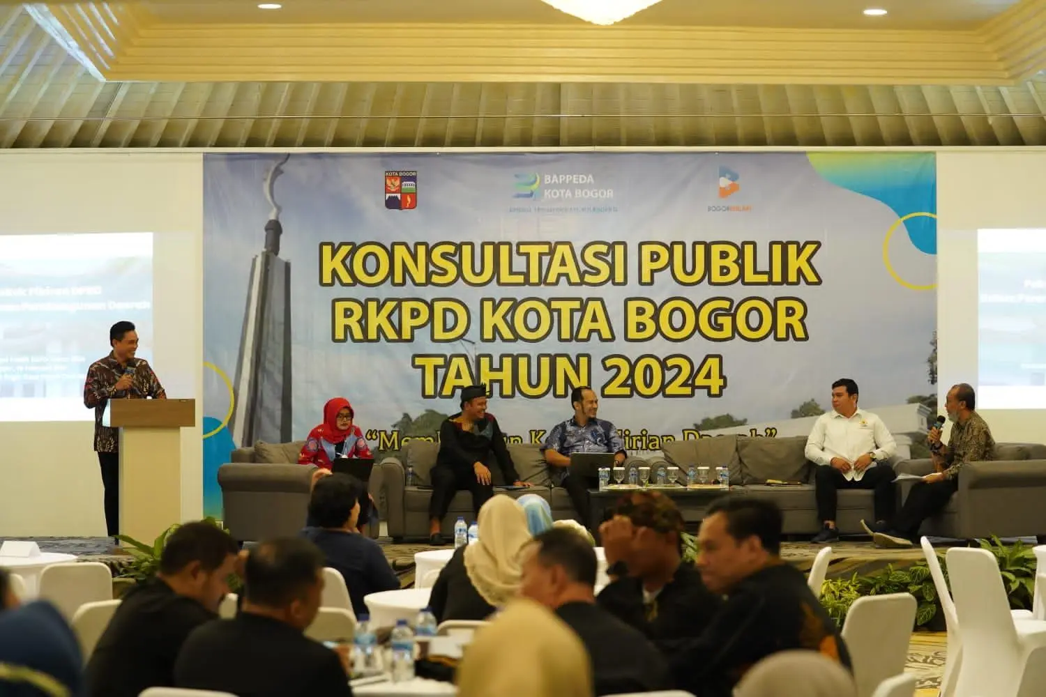 Konsultasi Publik RKPD, DPRD Minta Pemerintah Fokus Tuntaskan RPJMD