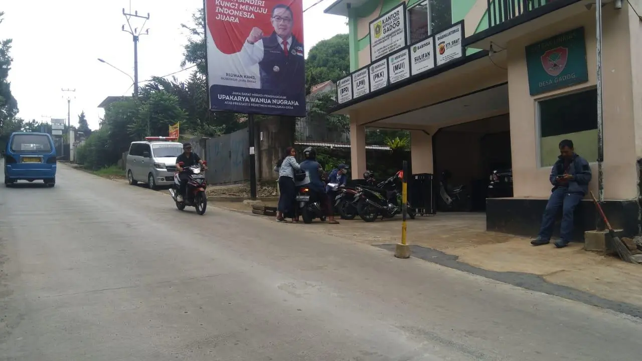 Rawan Kecelakaan, Tokoh Warga Kampung Gadog Minta Kantor Desa Gadog Segera Dipindahkan