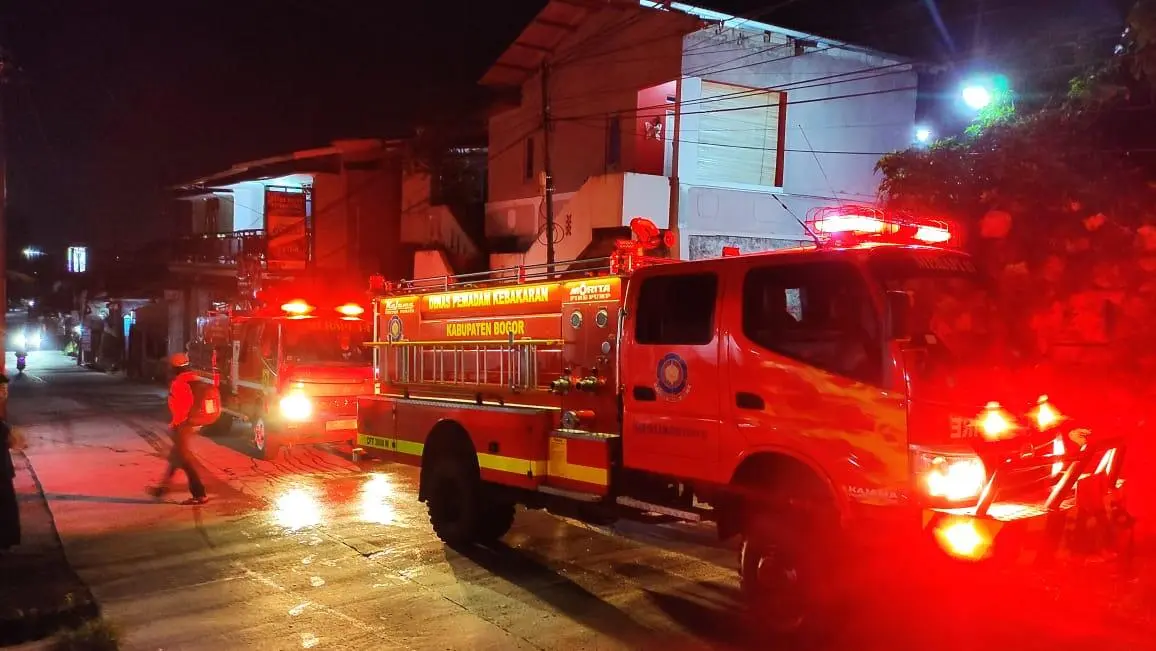 Lupa Mematikan Kompor Gas, Dapur Milik Warga Kampung Gadog Terbakar