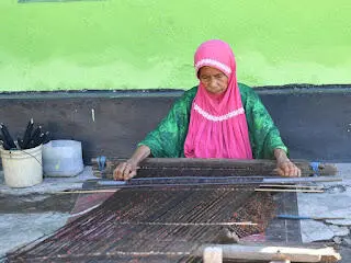 Tak Sempat Bertemu, Presiden Kirimkan Bantuan untuk Nenek Sofia
