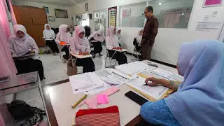 Dukung Visi Kesehatan Dunia 2030, STIKES UMMI Bogor siap Cetak Ribuan Perawat dan Bidan Generasi Qurani